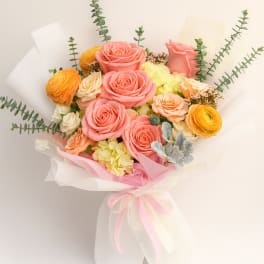 Chic Bloom Bouquet