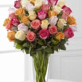 The FTD Graceful Grandeur Rose Bouquet EXQUISITE