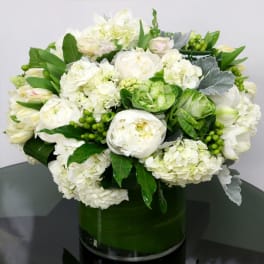White and Green Chic vase