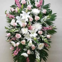 PALE PINK AND WHITE SPRAY - TWIN TOWERS FLORIST ARLINGTON [TT-SPRAY20]