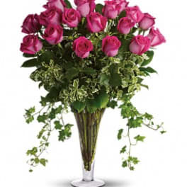 Dreaming in Pink - 18 Long Stemmed Pink Roses