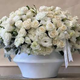 Ella Luxury White & Ivory Rose Floral Arrangement