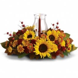 T170-1A Sunflower Centerpiece