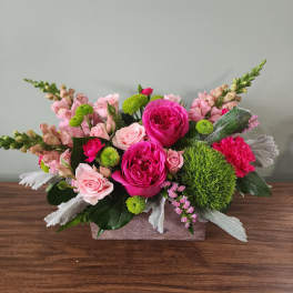 Garden Delights by MG Florist