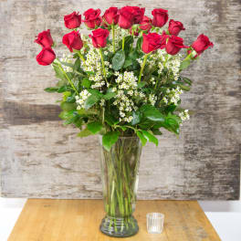 24 Premium Long Red Roses