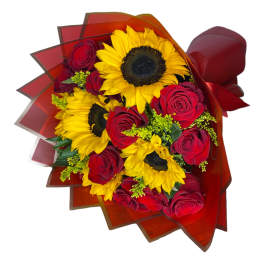 Red Roses w/ Sunflowers-Buchón Style