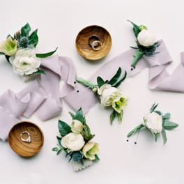 Boutonnières & Corsages