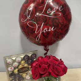 Red rose bouquet with a love balloon and Ferrero Rocher chocolates