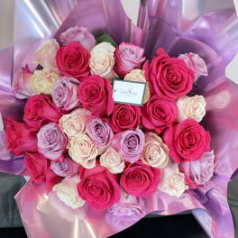 Berry Roses Bouquet