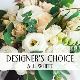 White floral bouquet with roses and lisianthus