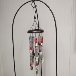 Wind chime by Carson, mostly cardinals