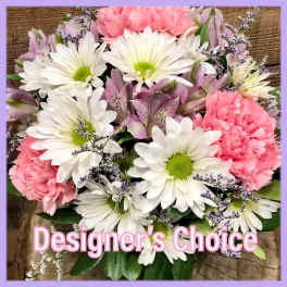 Pink and white mixed bouquet with daisies and carnations