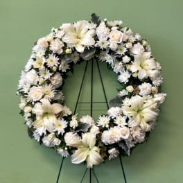 Serenity - Standing Wreath