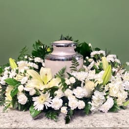 Bountiful - Urn Wreath