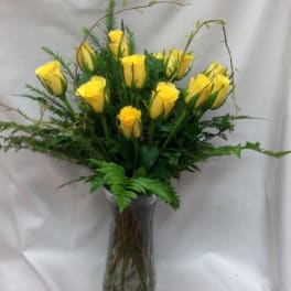Dozen Yellow Roses with Curly Willow
