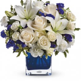 Teleflora's Sapphire Skies Bouquet