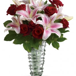 Teleflora's Melt My Heart - Long Stemmed Roses