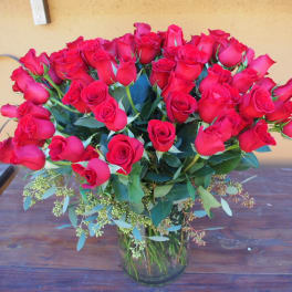 100 Red Roses