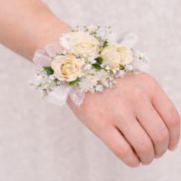 Wristlet Corsage