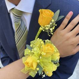 Set corsage and boutniere (Please Specify Color that is Desired)