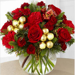 The FTD® Holiday Gold™ Bouquet