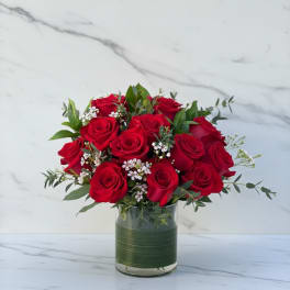 Romance & Red Roses