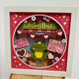 Lanies Corner Handmade Gift Kissing Booth