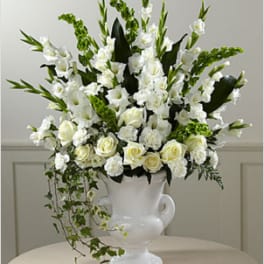 The Fond Reflections® Arrangement