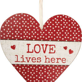 Love lives here, Heart Shaped Sign
