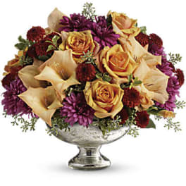 Elegant Traditions Centerpiece