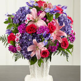 The FTD® We Fondly Remember™ Arrangement