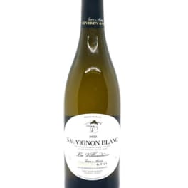 Bottle of Sauvignon Blanc wine with a white label