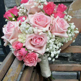 Pink Rose Mix Prom Bouquet