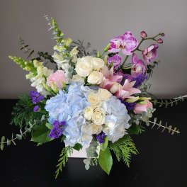 The Hamptons by MG Florist
