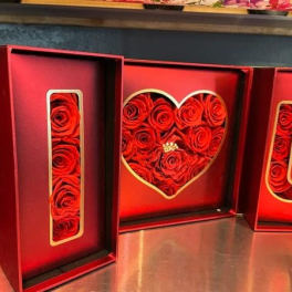 Red rose box set spelling I heart U with roses packed inside red rectangular frames