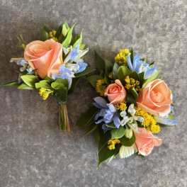 Corsage and Boutonniere BC10