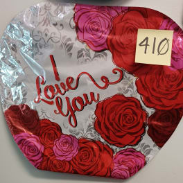 Heart-shaped foil balloon with roses and "I love you" text