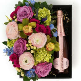 Flora Box Pastel Chandon Brut Rose