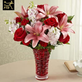 FTD Lasting Romance Bouquet