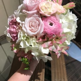 Blushing Beauty Clutch Bouquet