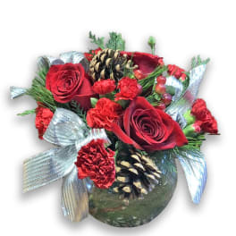 The FTD Christmas Peace Bouquet