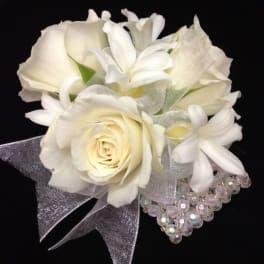 Wrist corsage