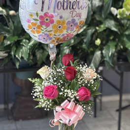 Mothers Day Rose Delight (HMD Mylar Balloon)