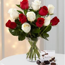 Christmas Kindness Rose Bouquet