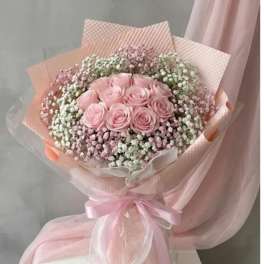 Expressing love wrapped Bouque