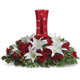 Teleflora's Wondrous Night Centerpiece