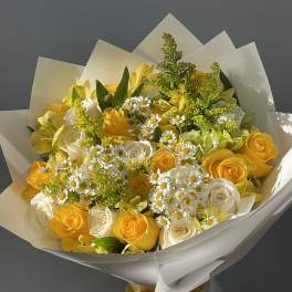 The delicate sunrise bouquet
