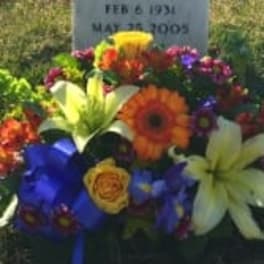 CEMETERY CENTERPIECE 3 [TT-ARL3]