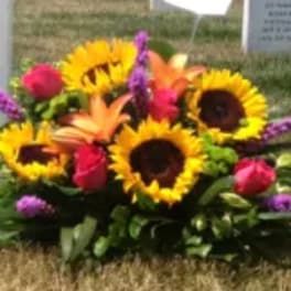FLORAL EMBRACE CEMETERY CENTERPIECE 12 - [TT-ARL12]