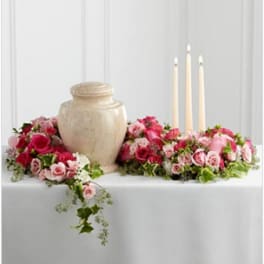 The FTD® Remembrance® Arrangement